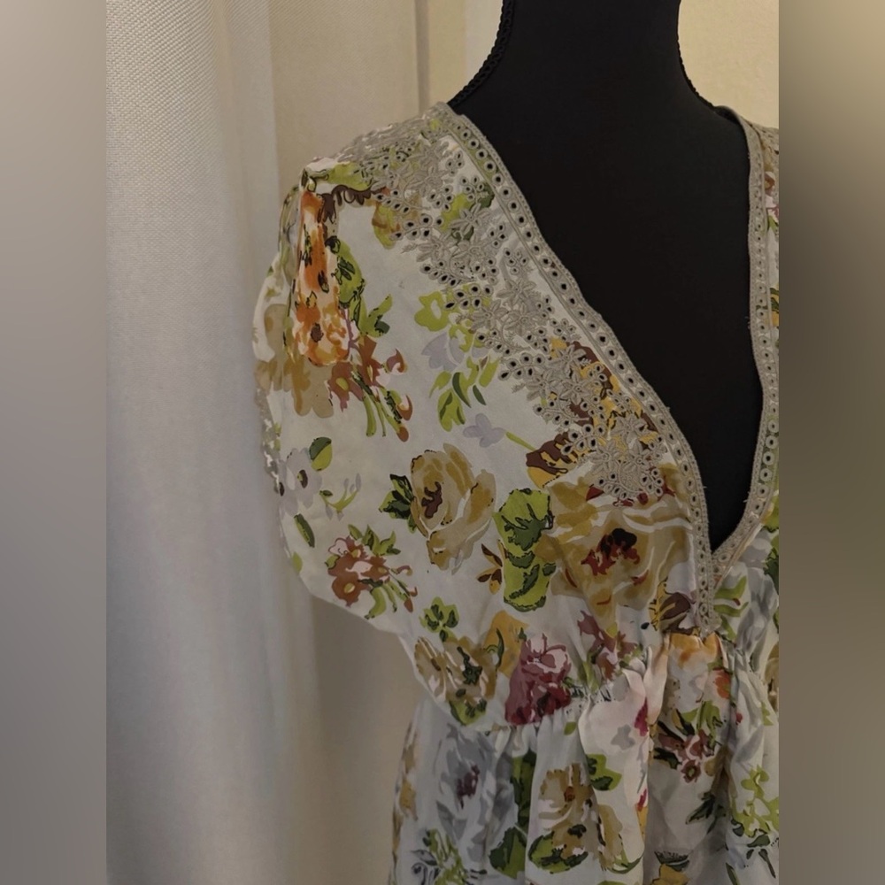Johnny Was Silk Boho Floral Tunic Top S Crochet Lace V Neck Blouse - Picture 3 of 10